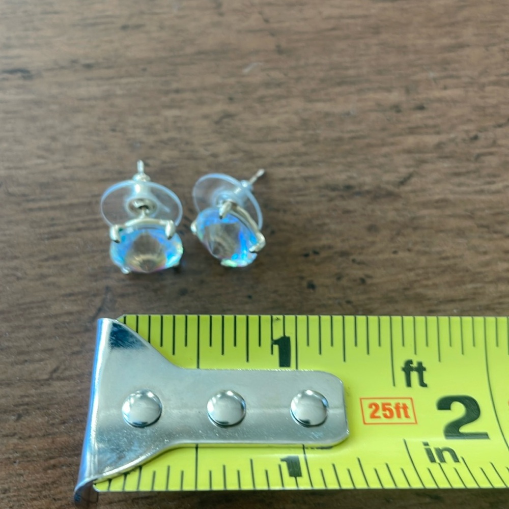 Kendra Scott stud earrings, iridescent